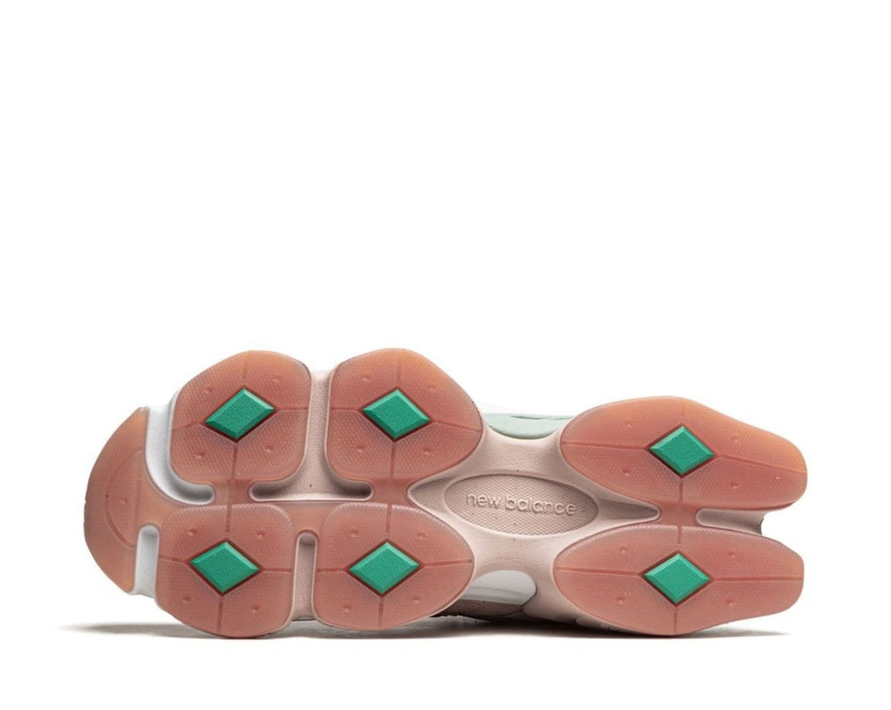 Joe Freshgoods × New Balance 9060 Voces internas "Penny Cookie Pink"
