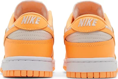 Nike Mujer Dunk Low "Crema Melocotón"